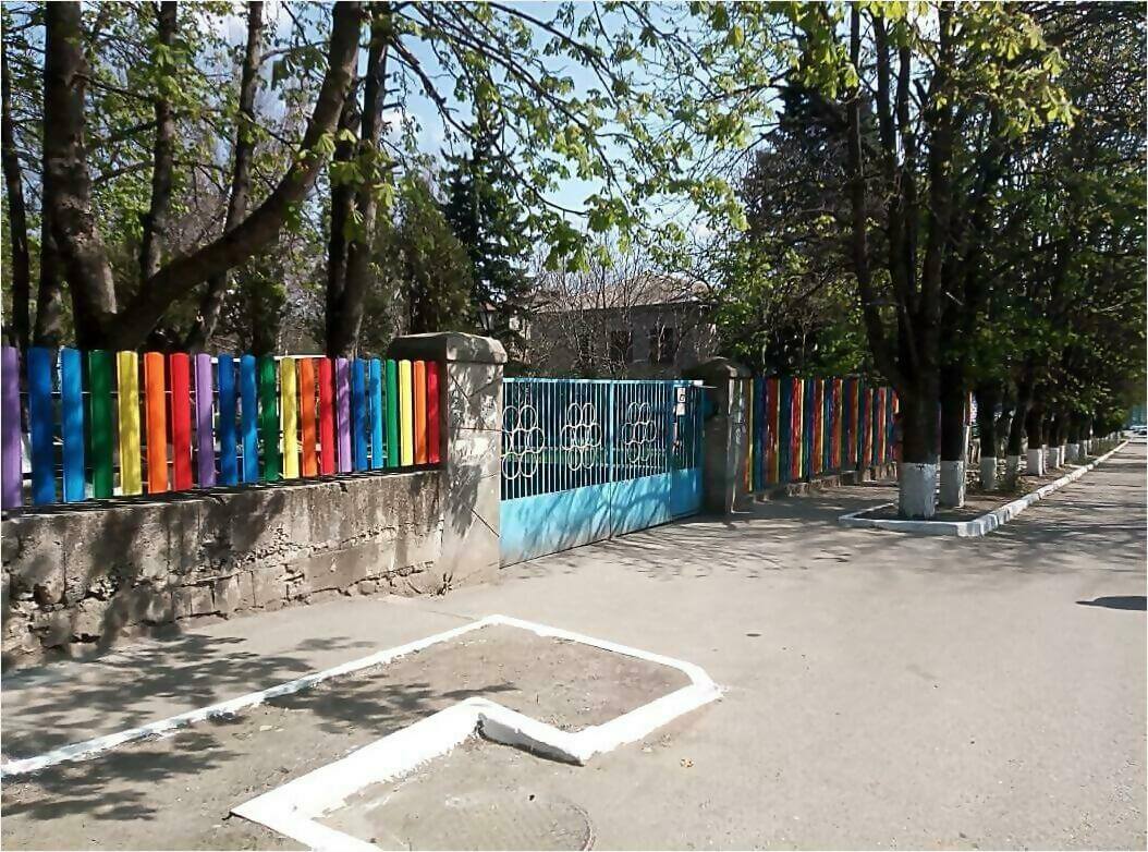 забор из штакетника 110м фото2 в Махачкале