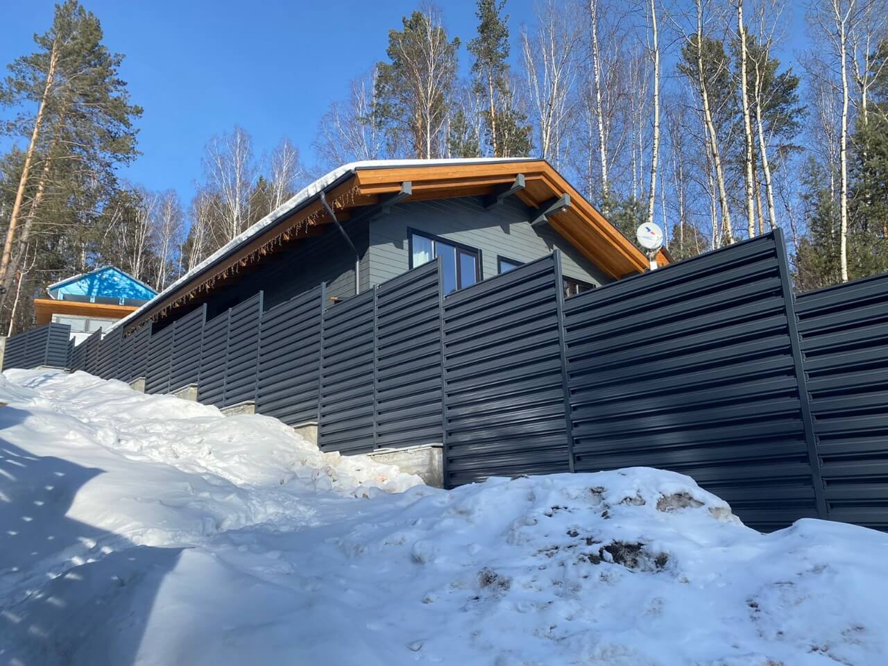 забор из штакетника 130м ral7024/7024 серый графит фото6 в Махачкале