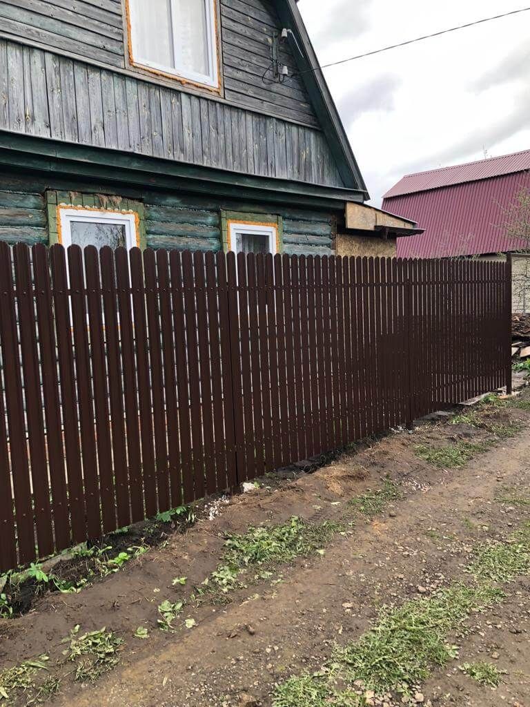Забор из штакетника ЭКО-М 22м RAL8017/8017 Шоколад двусторонний в Махачкале