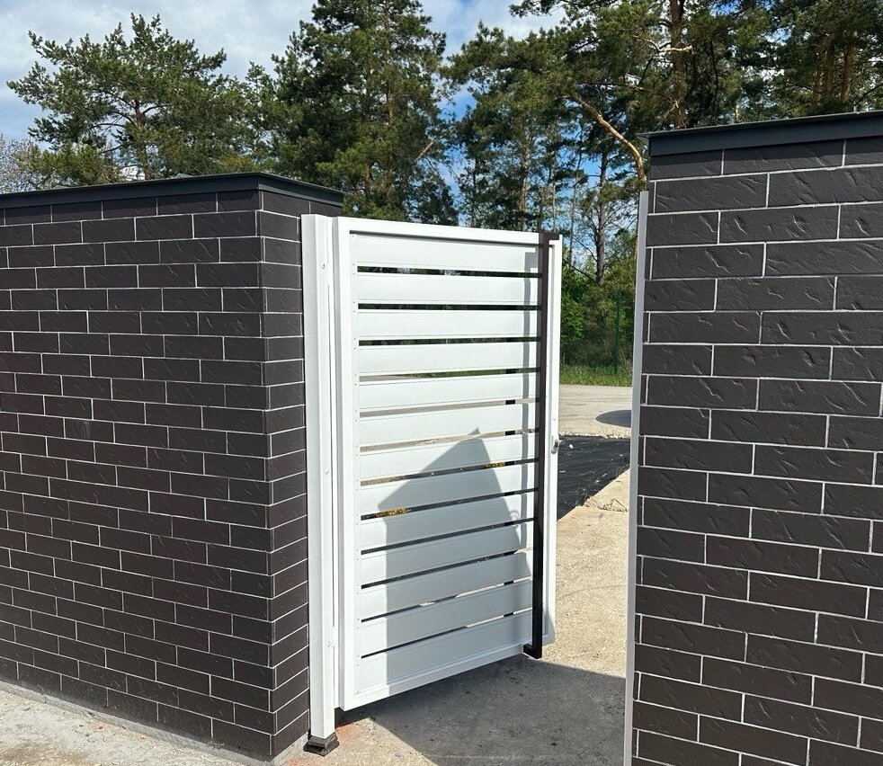 Калитка из металлопланкена RAL9003 Белый фото 4 в Махачкале