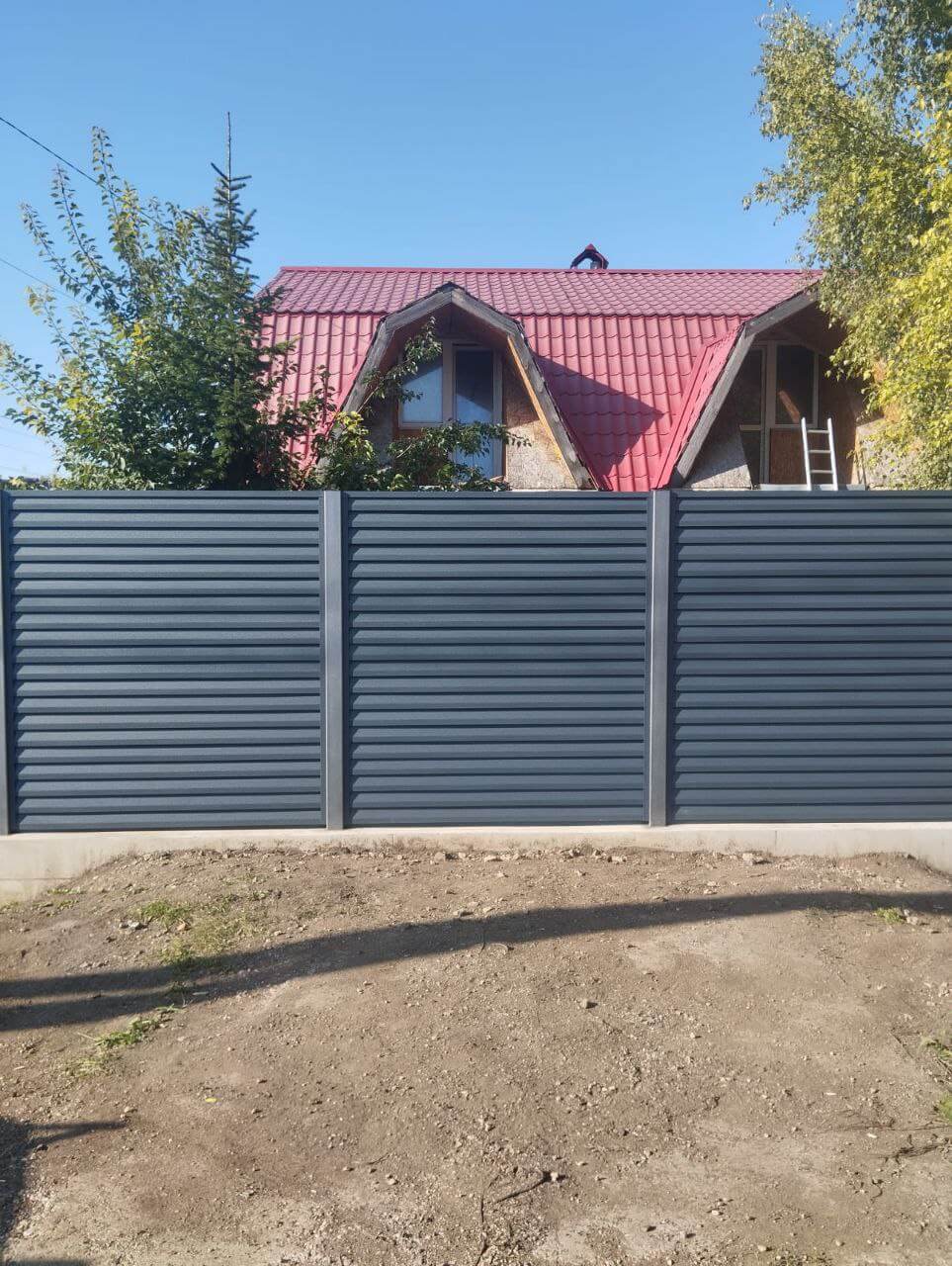 Забор-жалюзи из ламелей Реснички 54м RAL7024/7024 Серый Графит двусторонний МАТТЕ в Махачкале
