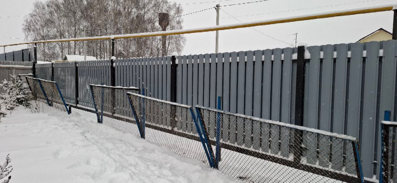 Забор из евроштакетника 27м RAL7024 Серый Графит МАТТЕ фото 5 в Махачкале
